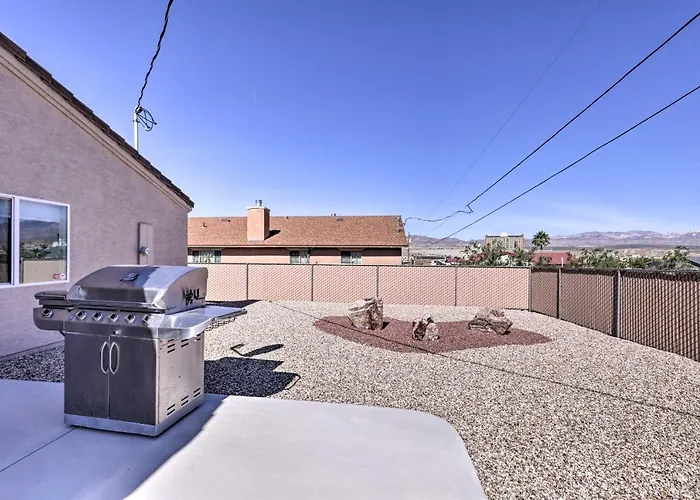 Vakantiehuis Inviting Retreat W/ Patio < 1 Mi To Colorado River